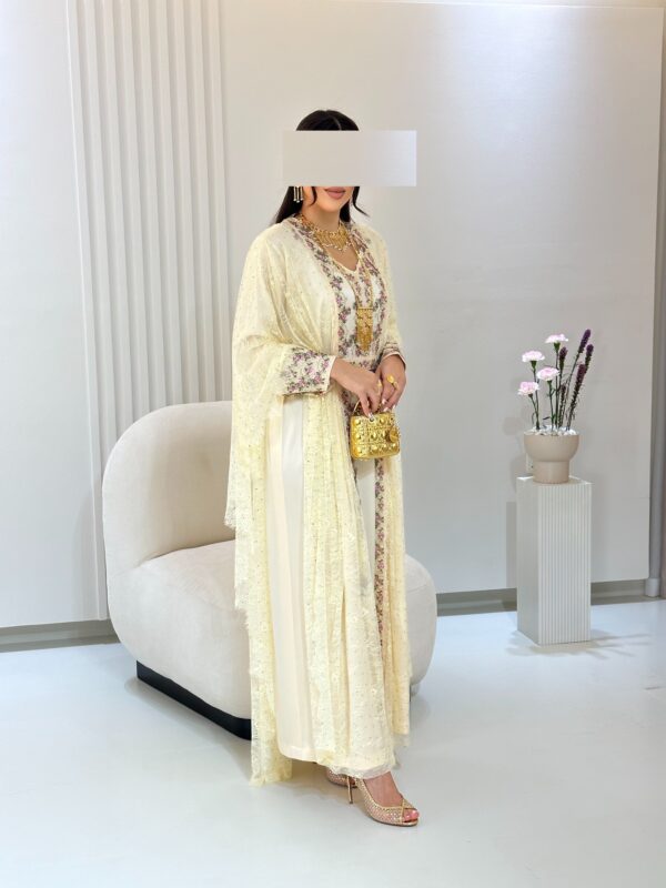 VIP 19 - Image 3