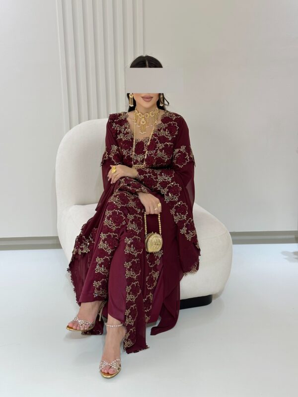 VIP 01 - Image 2