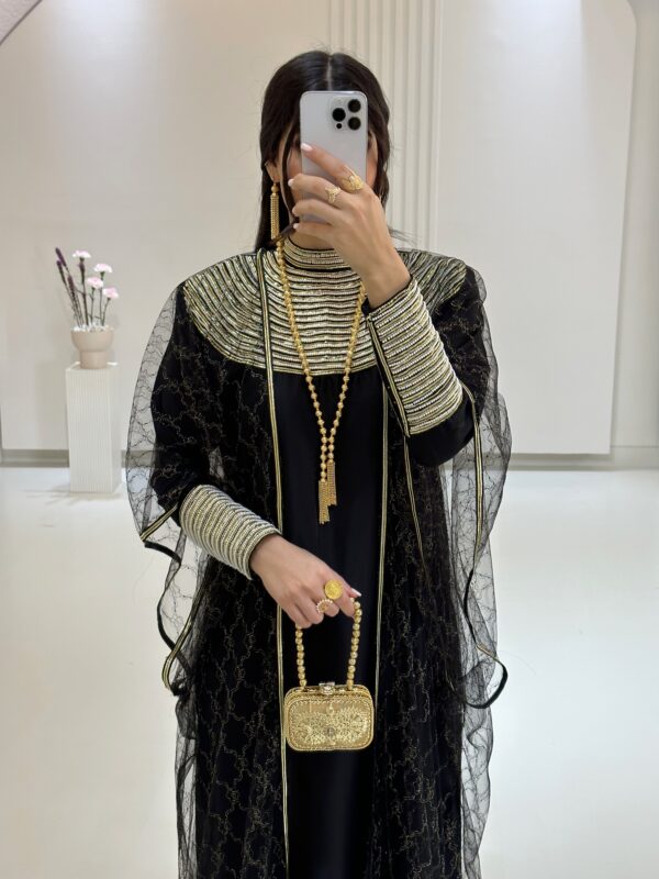 VIP 15 - Image 2