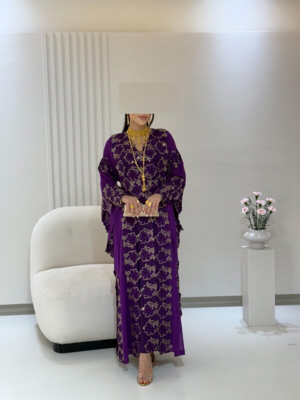 VIP 52 - Image 4