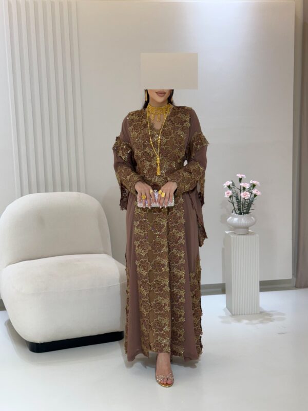 VIP 53 - Image 3