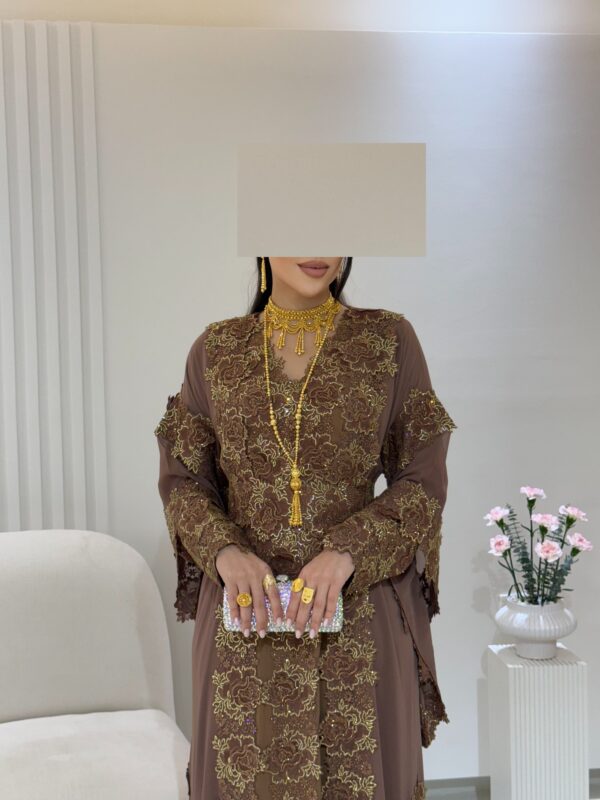 VIP 53 - Image 2