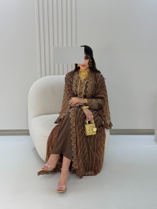 VIP 82 - Image 2